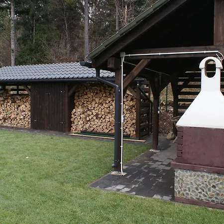 Kwiatowe Zacisze 木屋 *