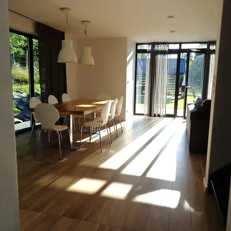 Kwiatowe Zacisze * 什切尔克