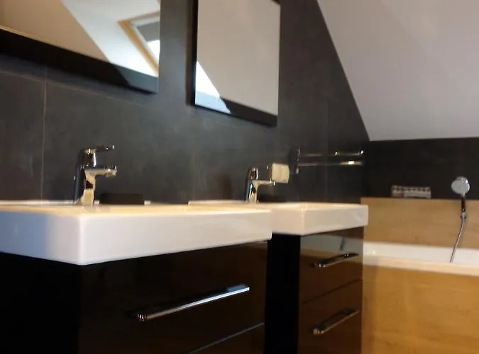 Kwiatowe Zacisze Chalet *